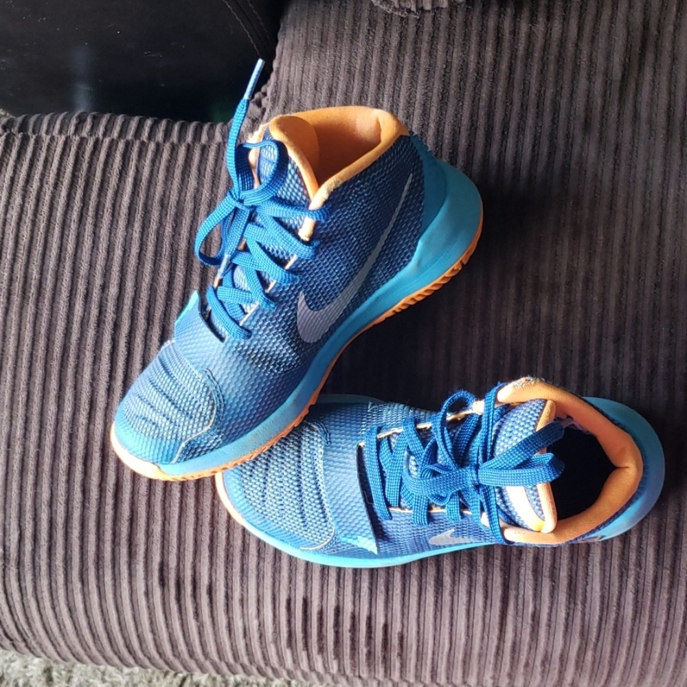 KD Nike Shoes - 4Y